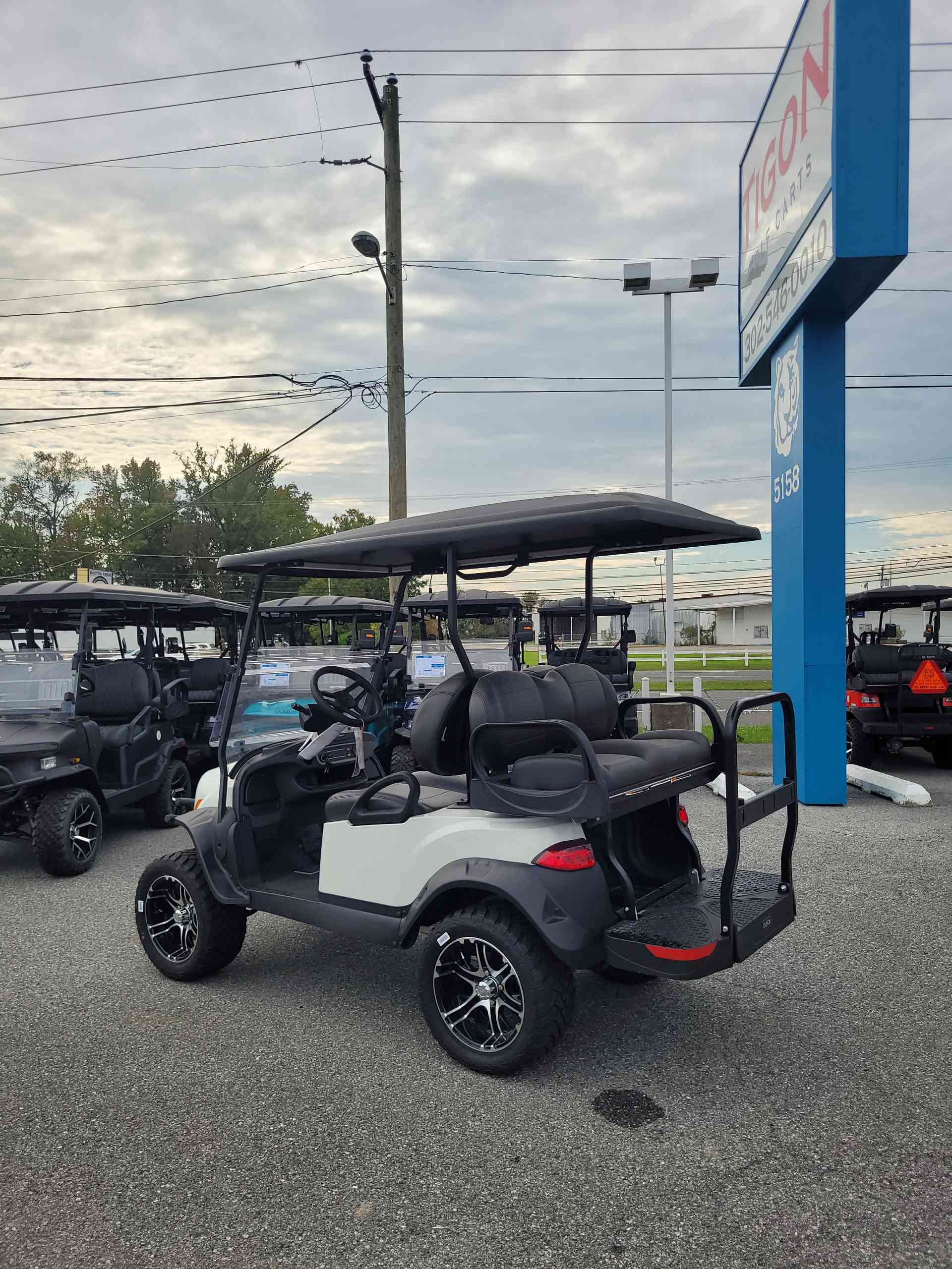 2027 Club Car Onward 4 Passenger (2+2) PTV Glacier White image 3