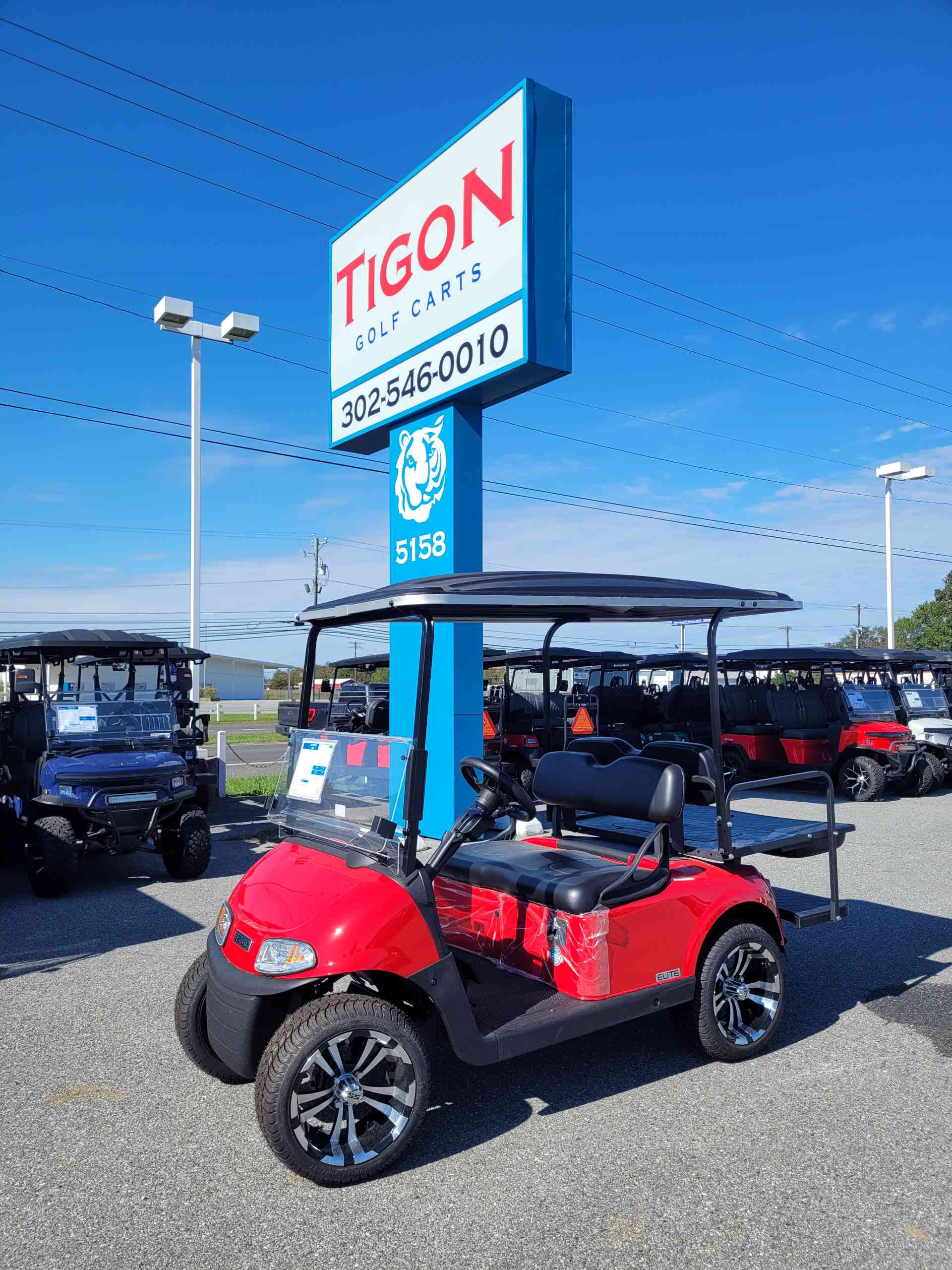 2021 EZGO RXV Red