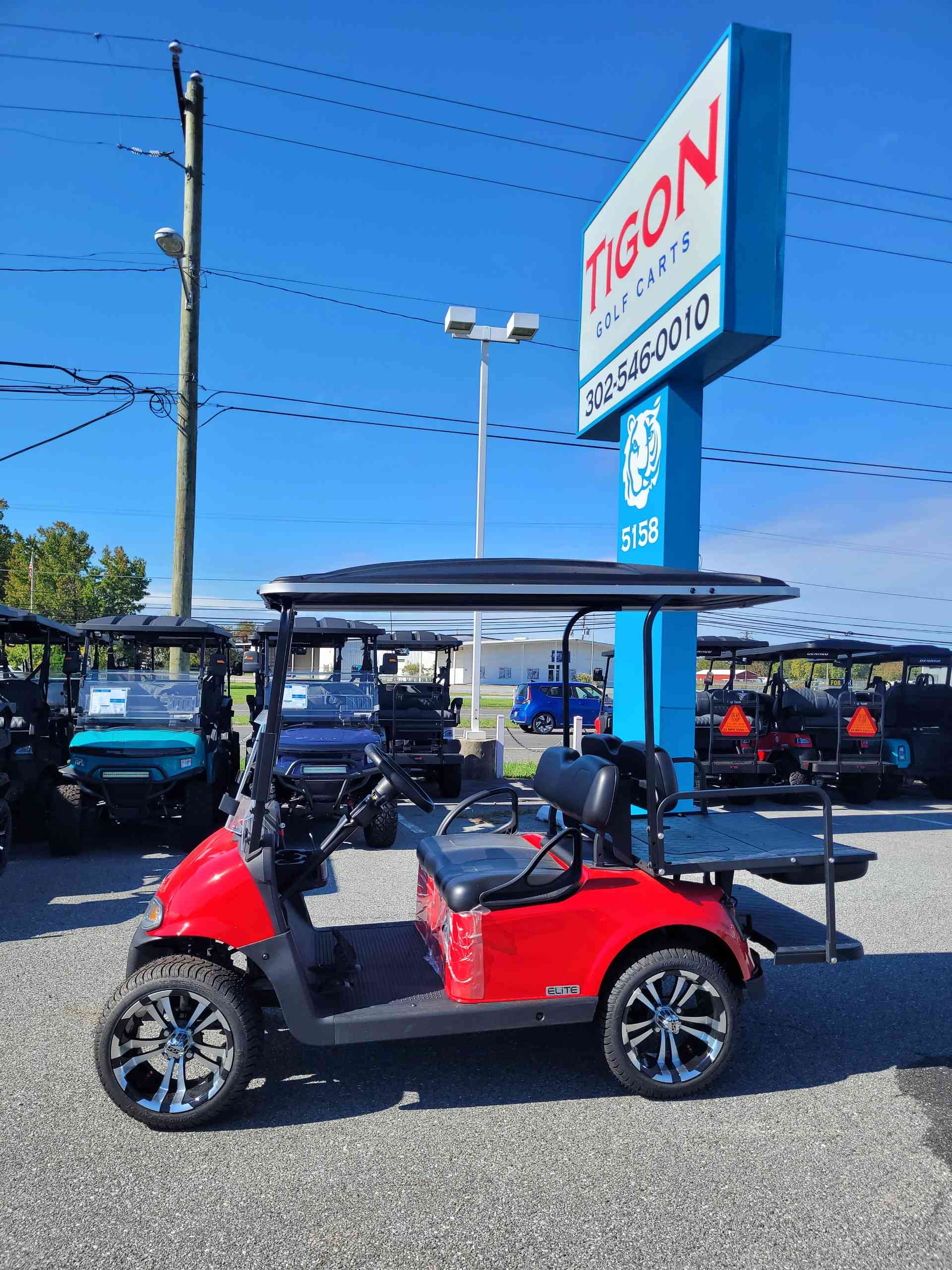 2021 EZGO RXV Red image 2