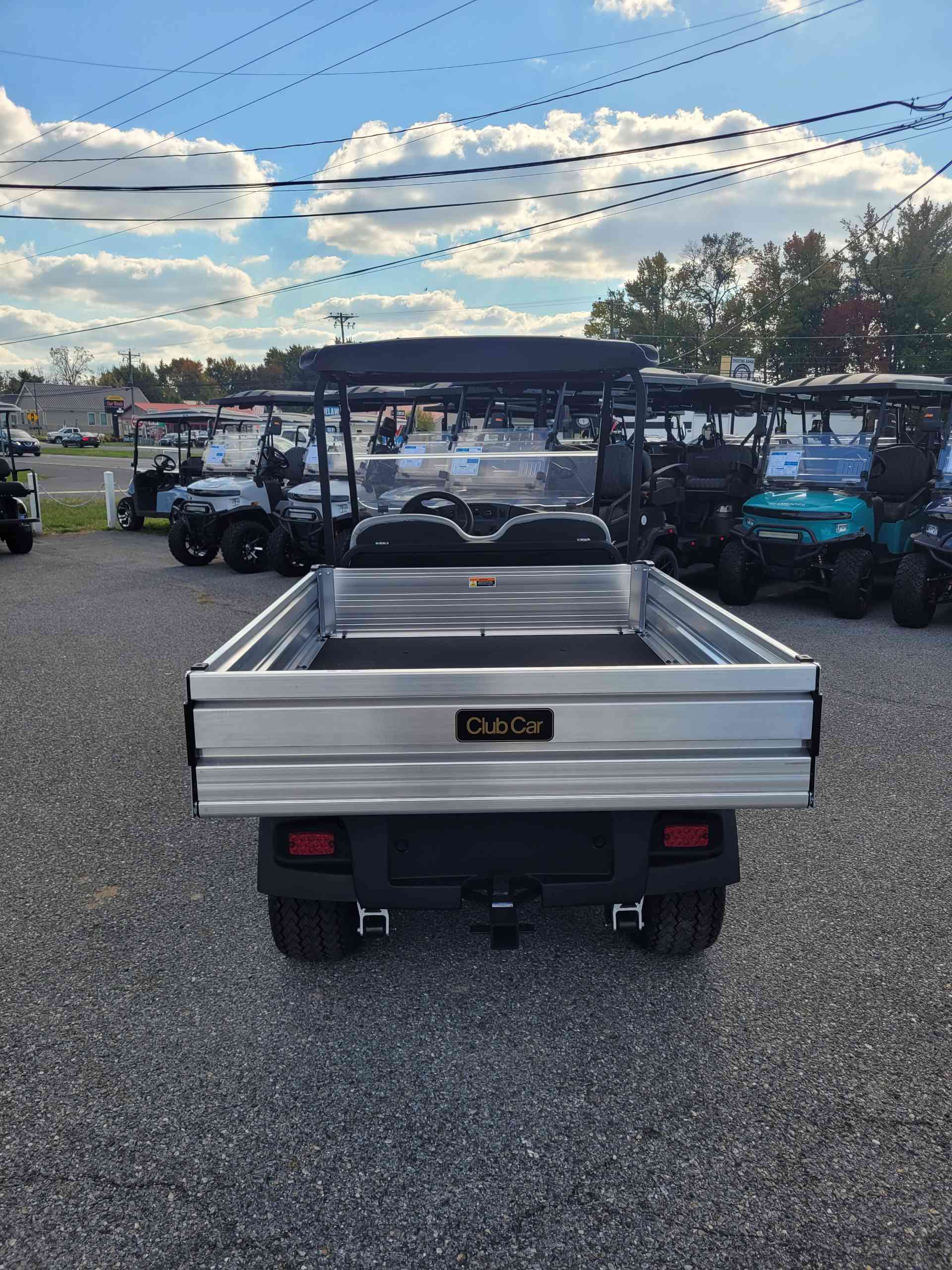 2027 Club Car Carryall 700 Glacier White image 4