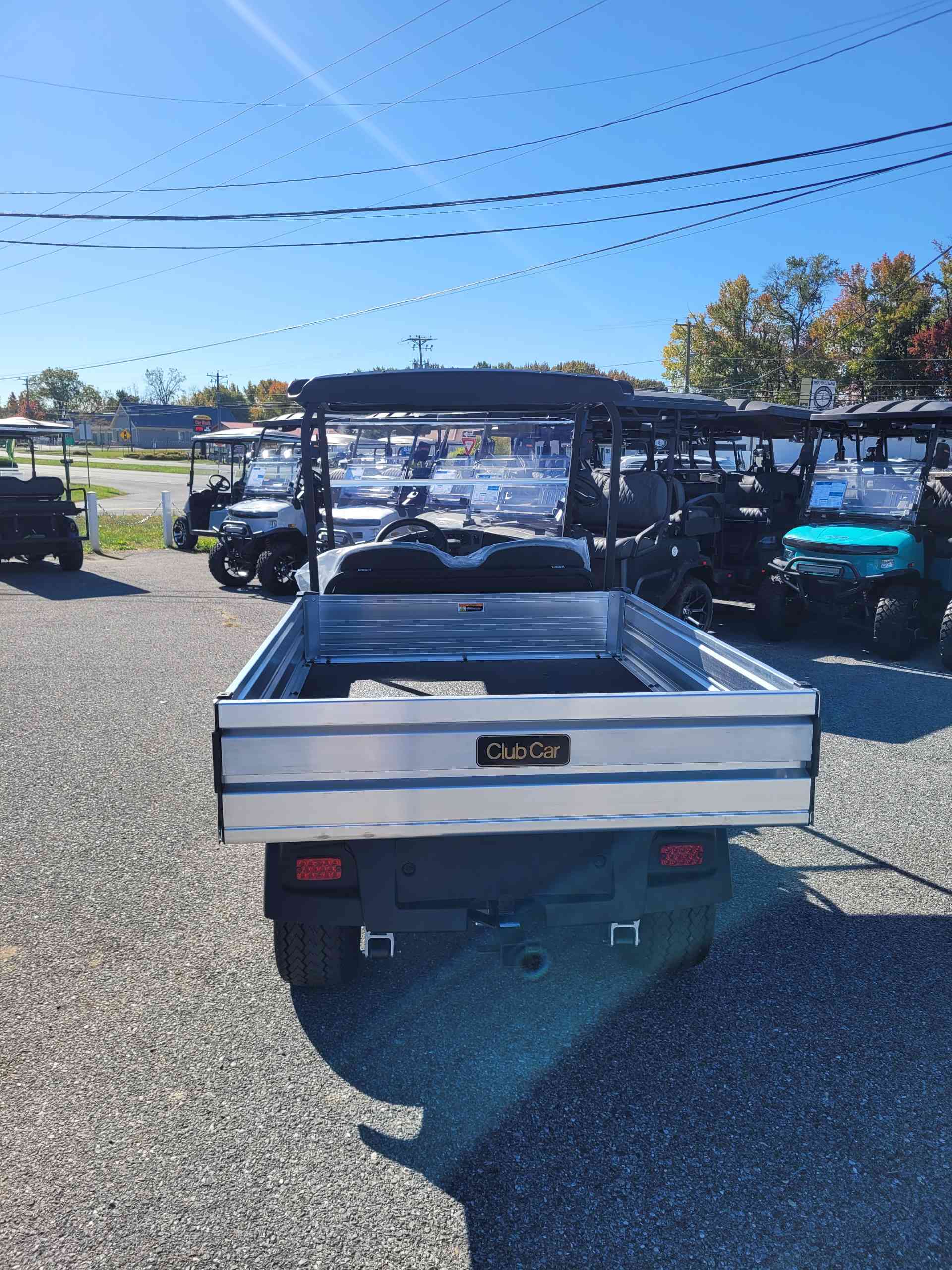 2027 Club Car Carryall 700 Glacier White image 4