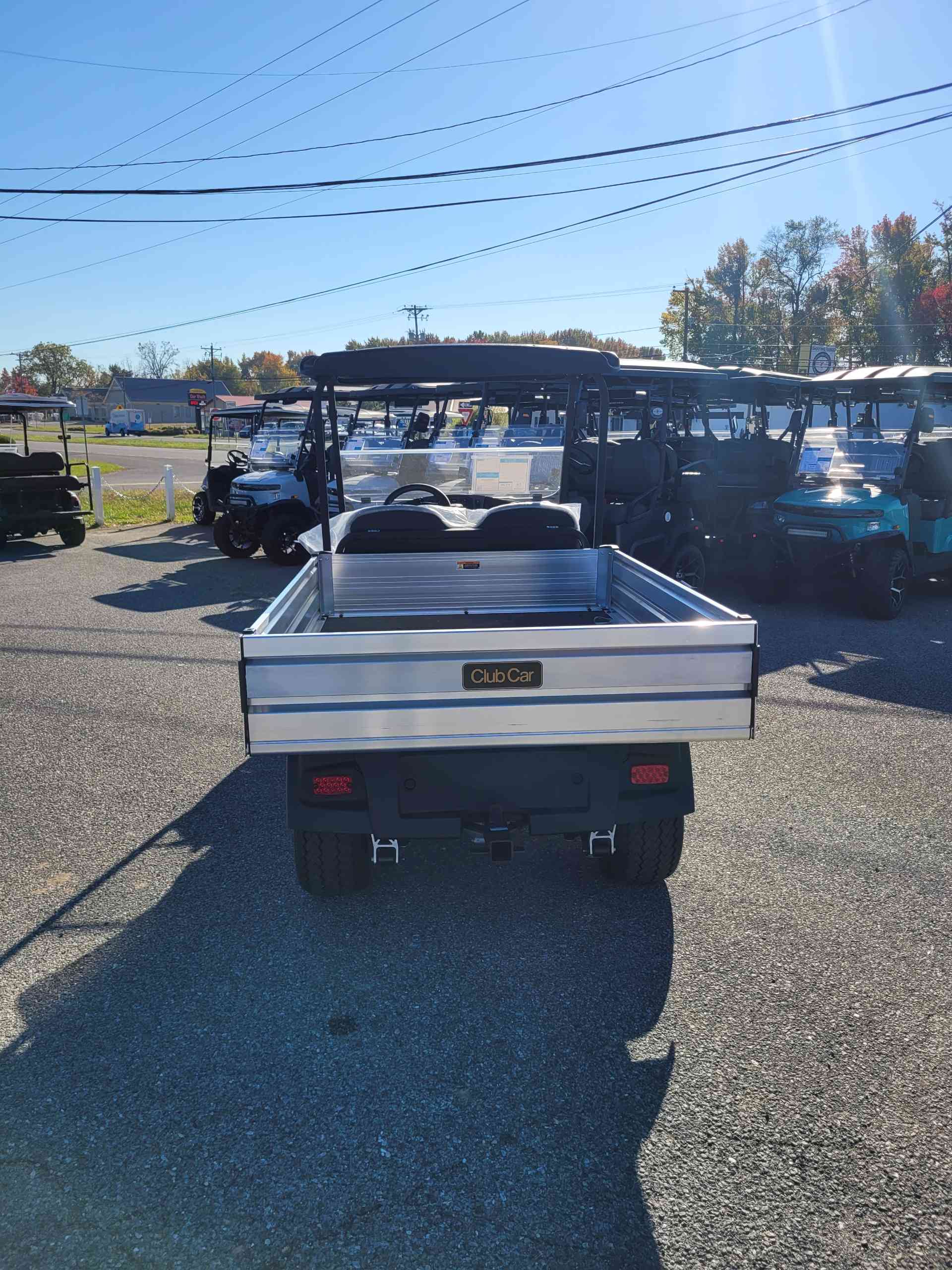 2027 Club Car Carryall 700 Glacier White image 4