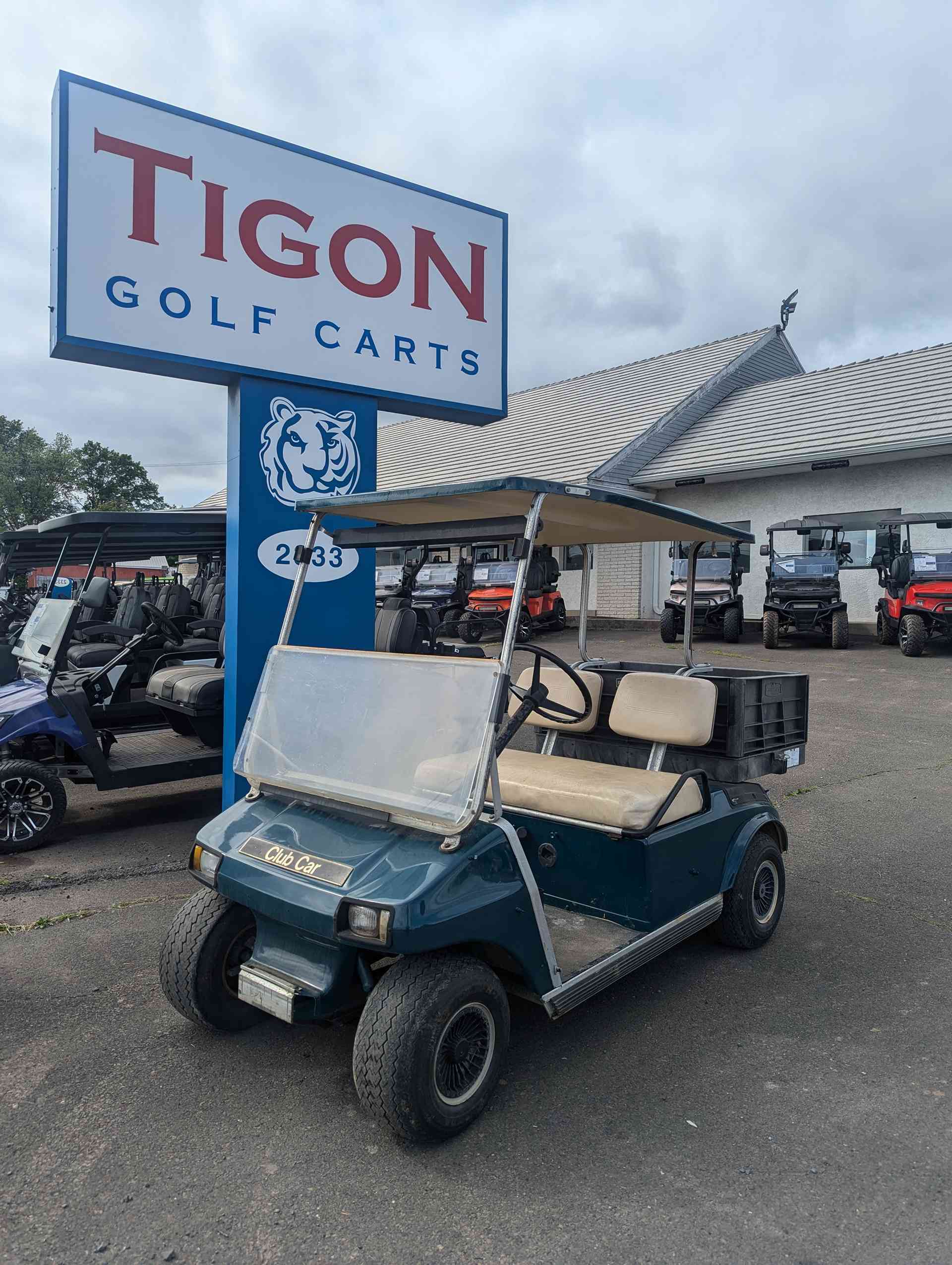 1988 Club Car DS Golf Cart in Green