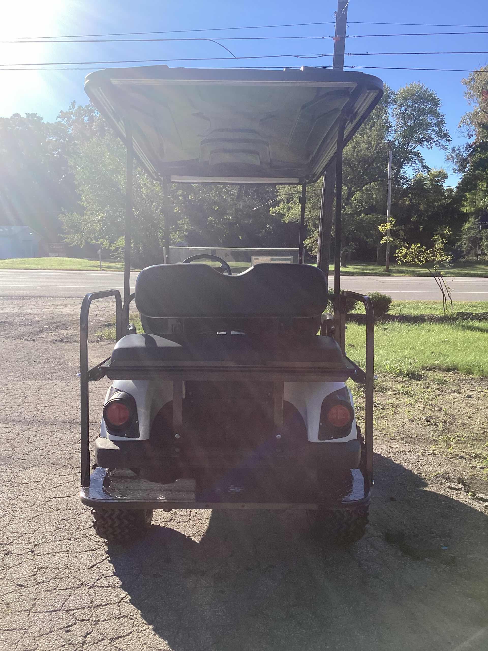 2013 Yamaha G29 White