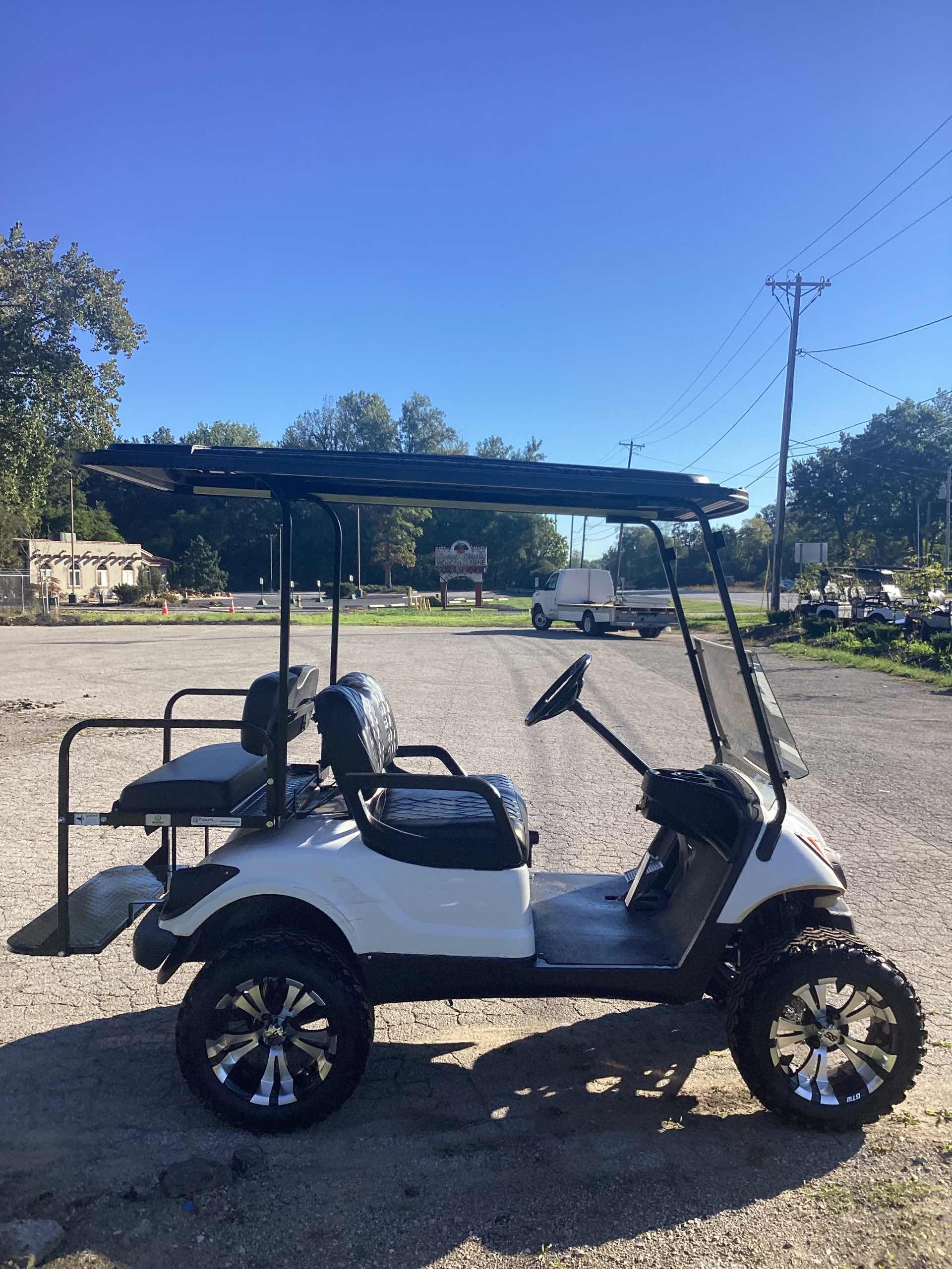 2013 Yamaha G29 White image 2