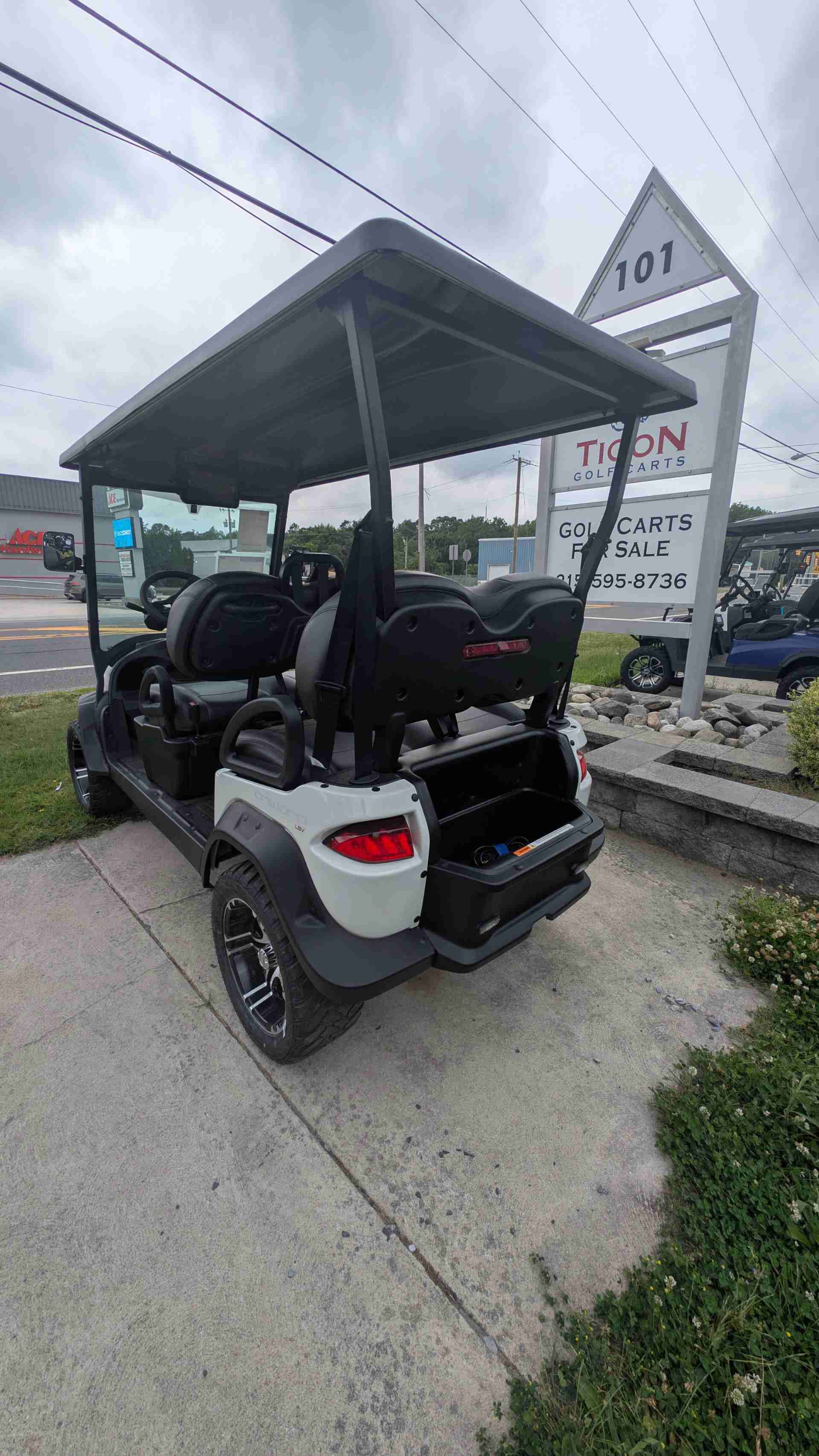 2027 Club Car Onward 4 Forward LSV Glacier White golf cart in Glacier White — photo 4 of 4, Ocean View, NJ