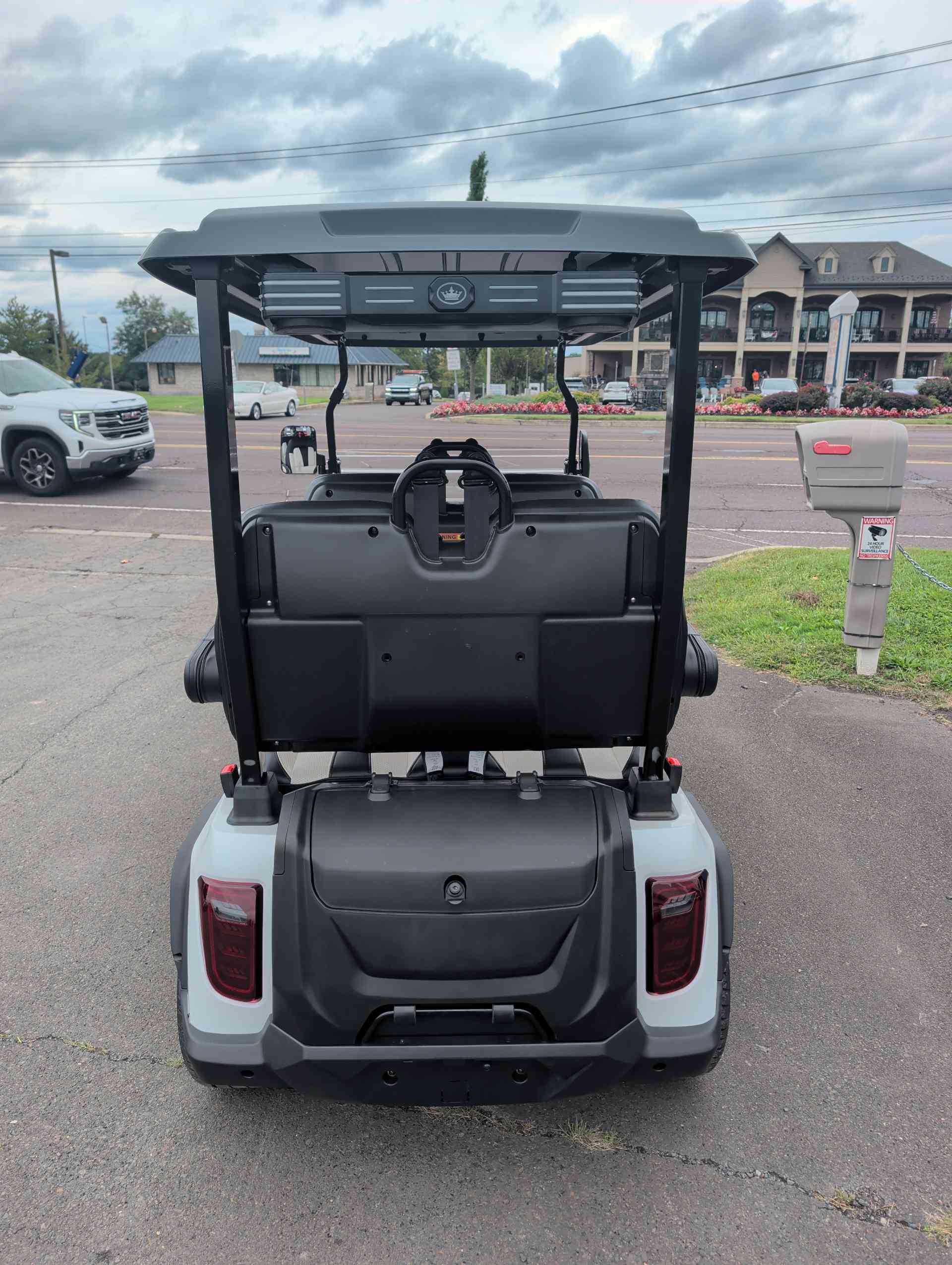 2027 Evolution D5 Ranger 4 PLUS Mineral White image 4