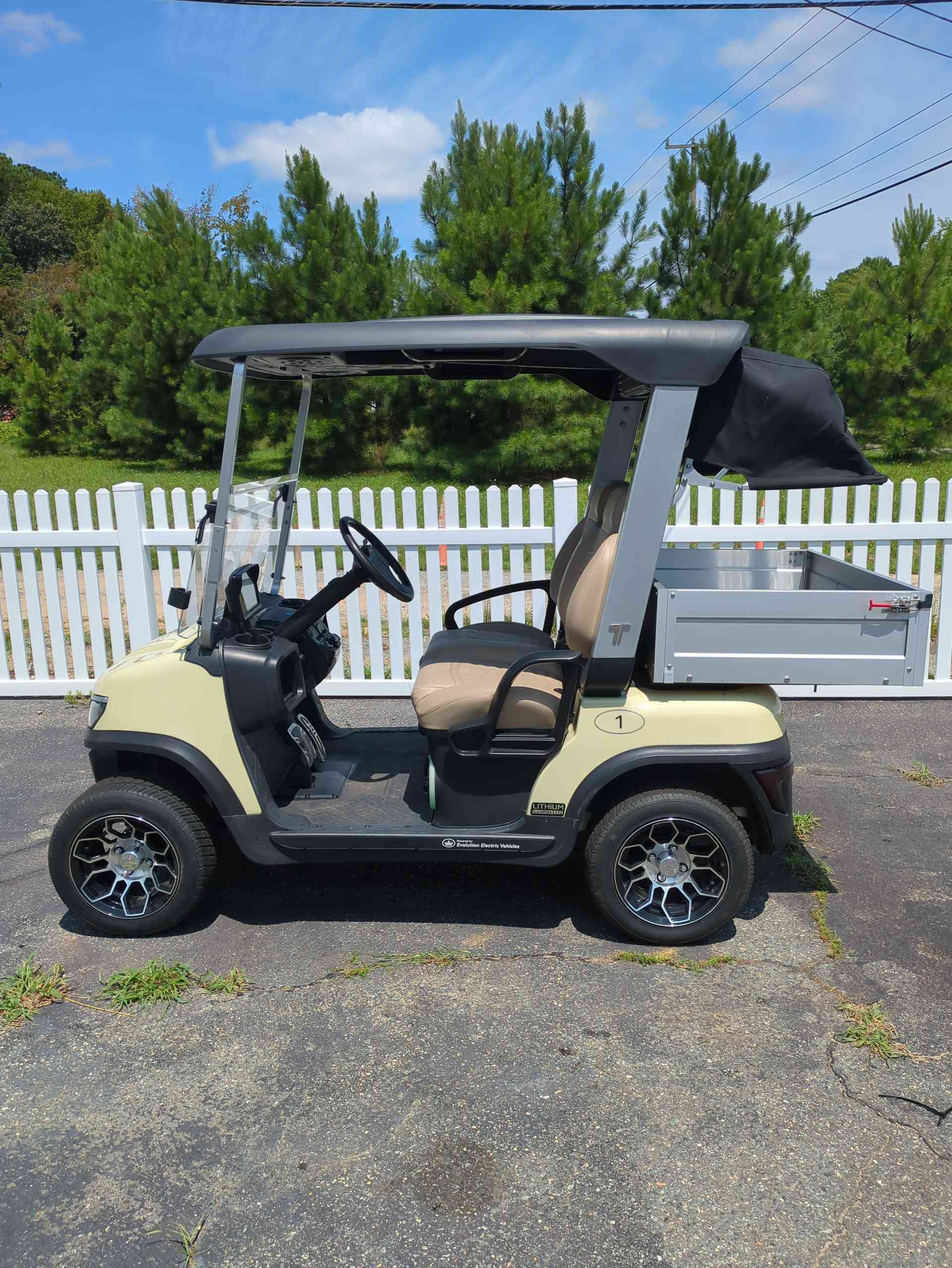 2025 Tara Spirit Plus Beige image 2