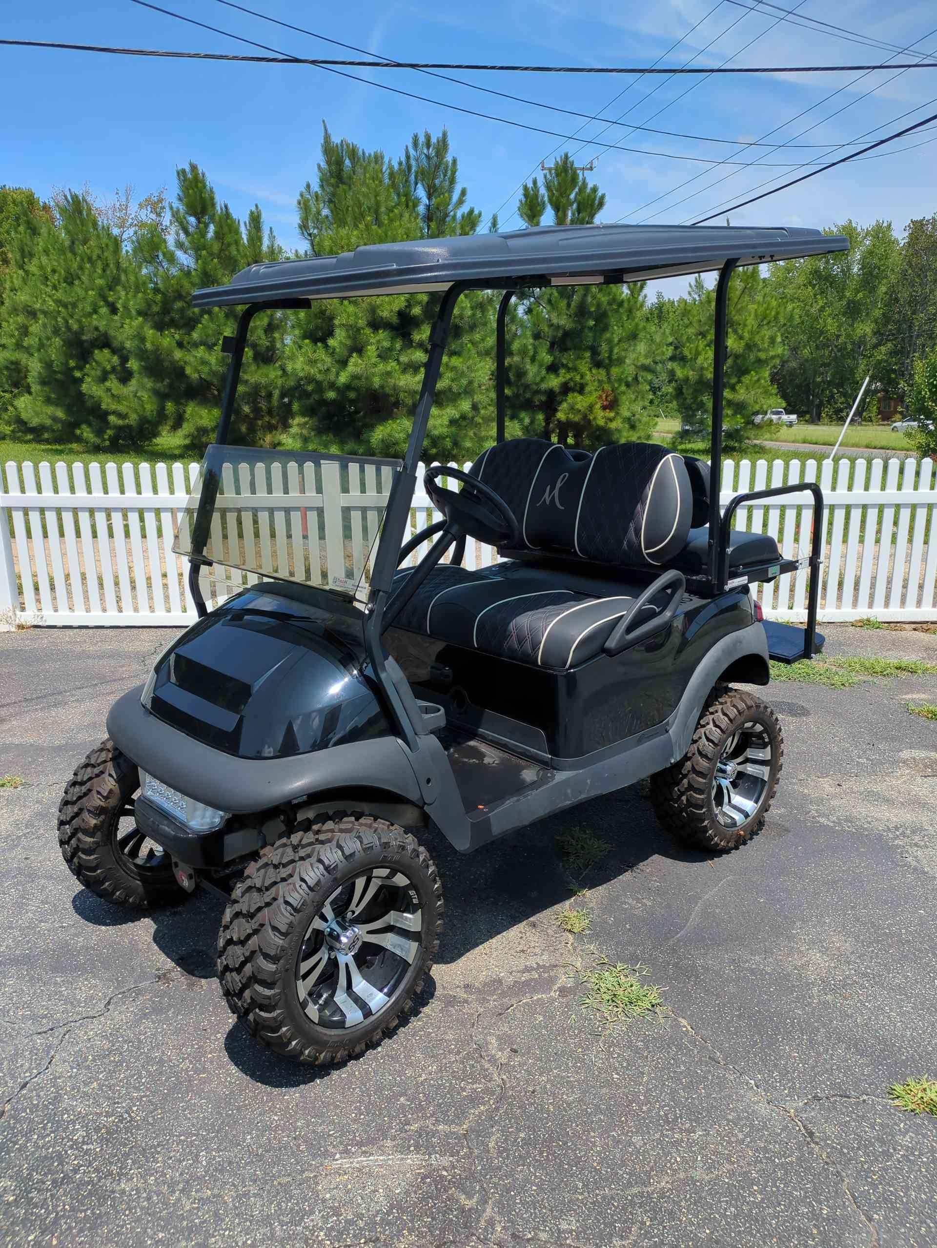 2019 Club Car Precedent Golf Cart in Black