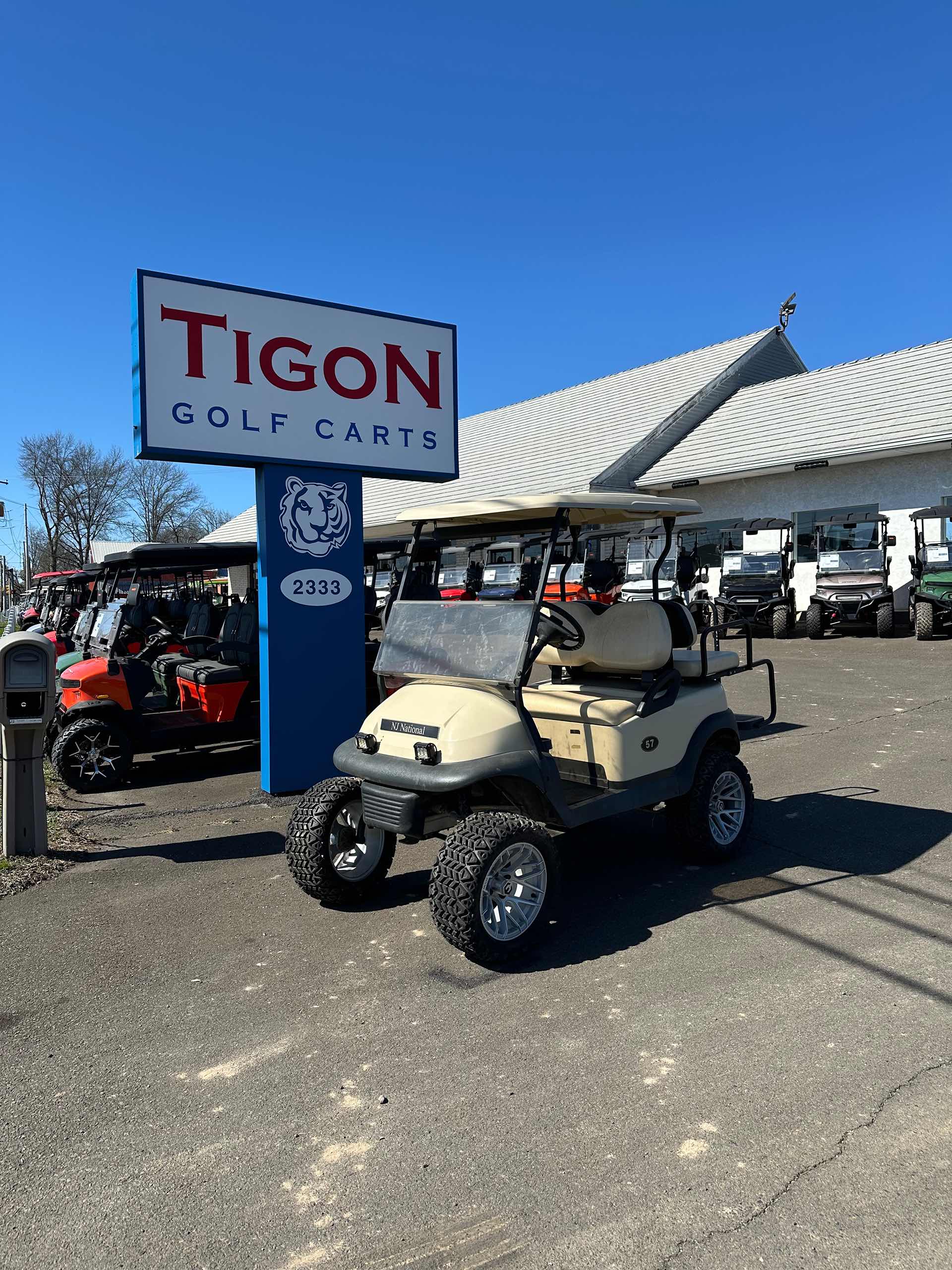 2005 Club Car Precedent Golf Cart in Beige