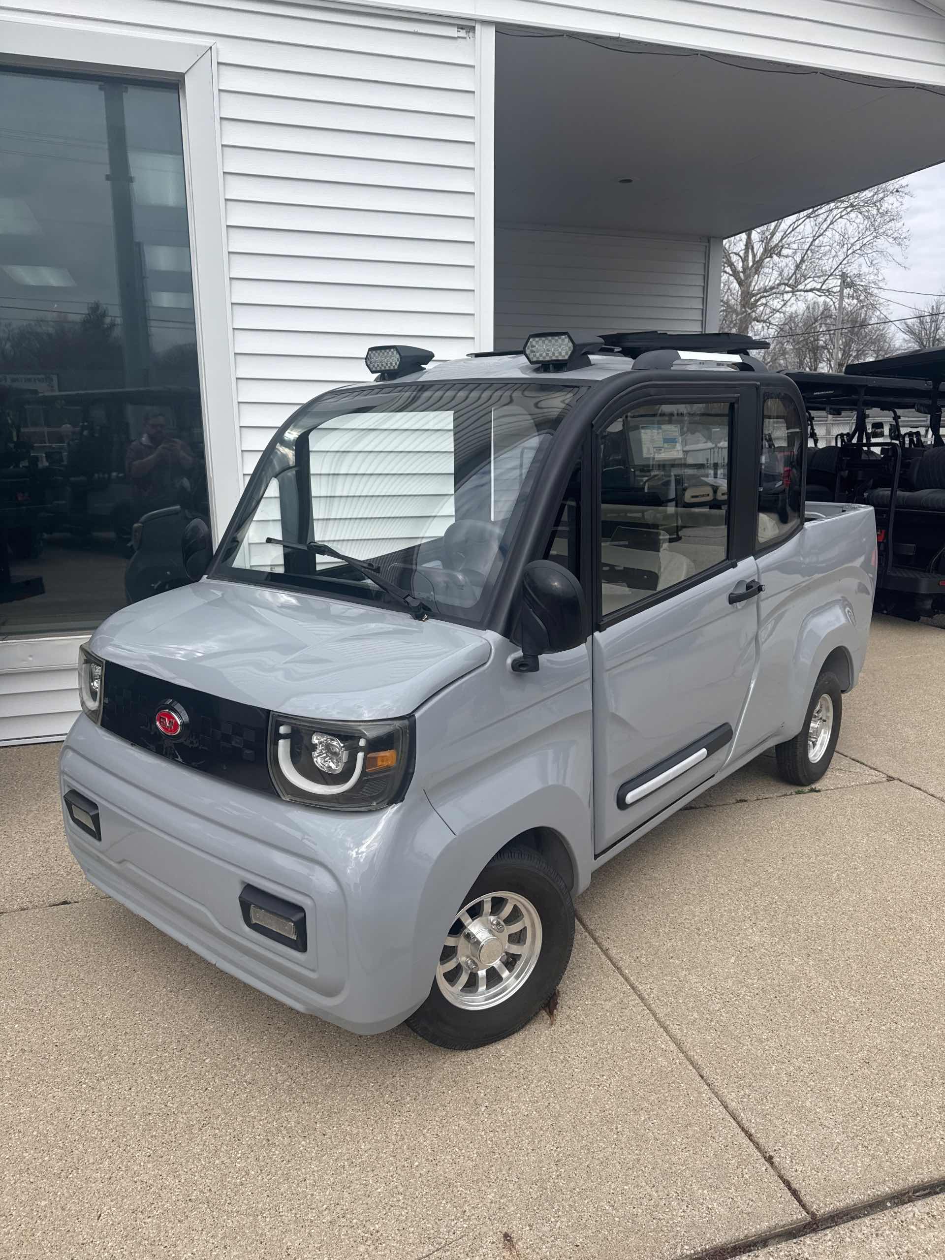 2024 MEKO P4 Golf Cart in GRAY