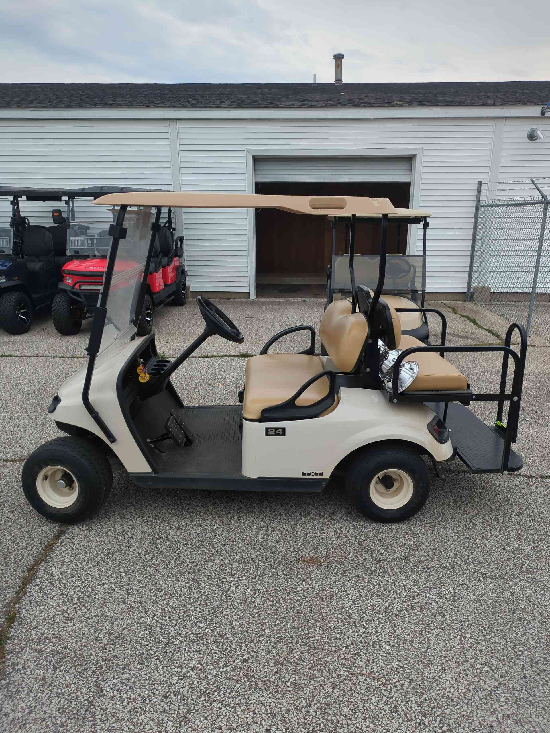 2019 EZGO TXT White image 2