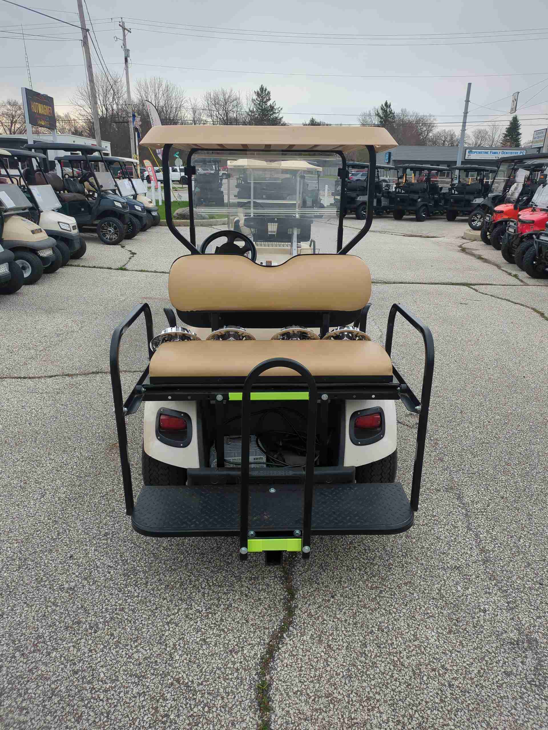 2019 EZGO TXT White image 4