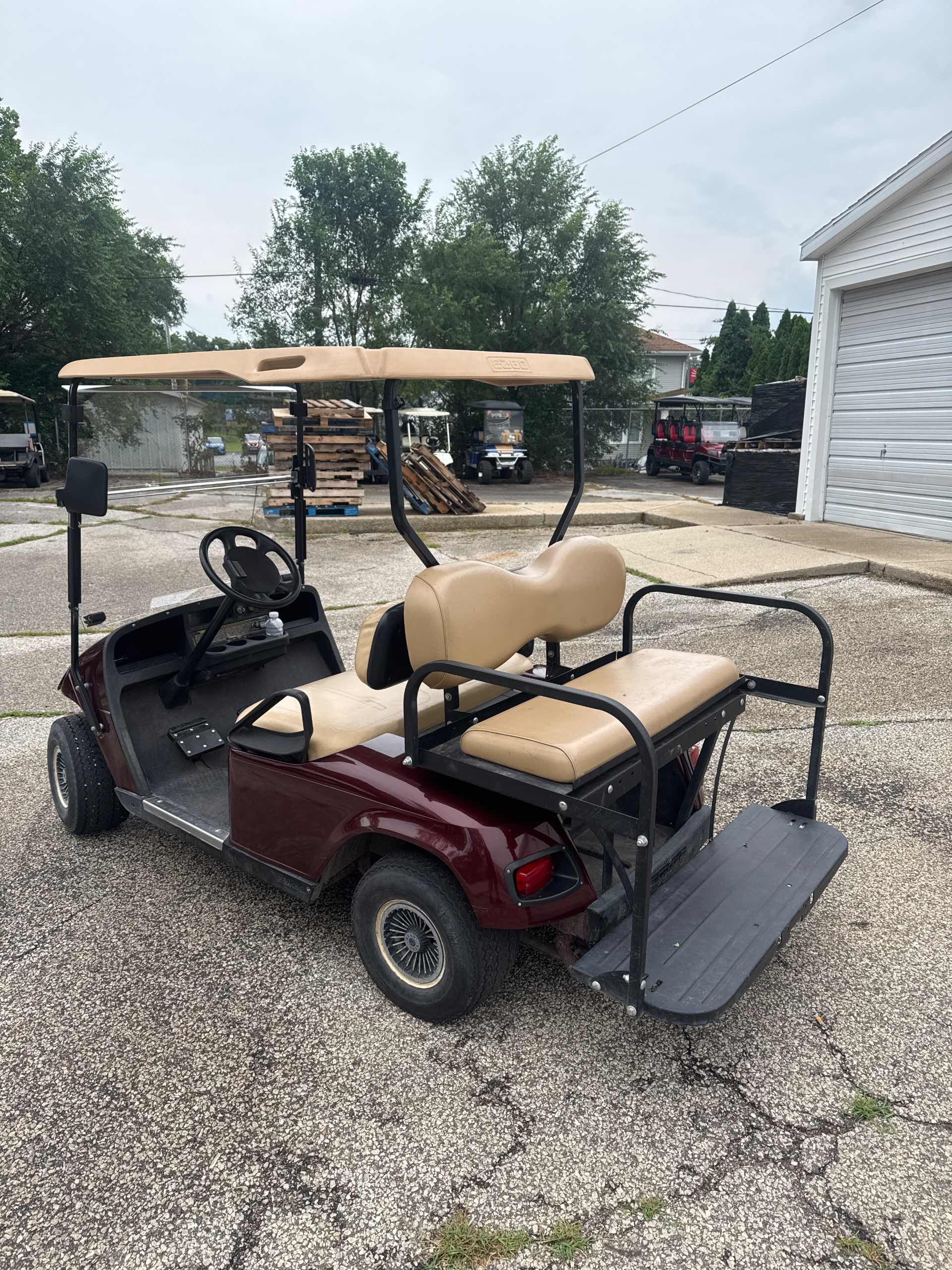 2006 EZGO TXT Red image 3