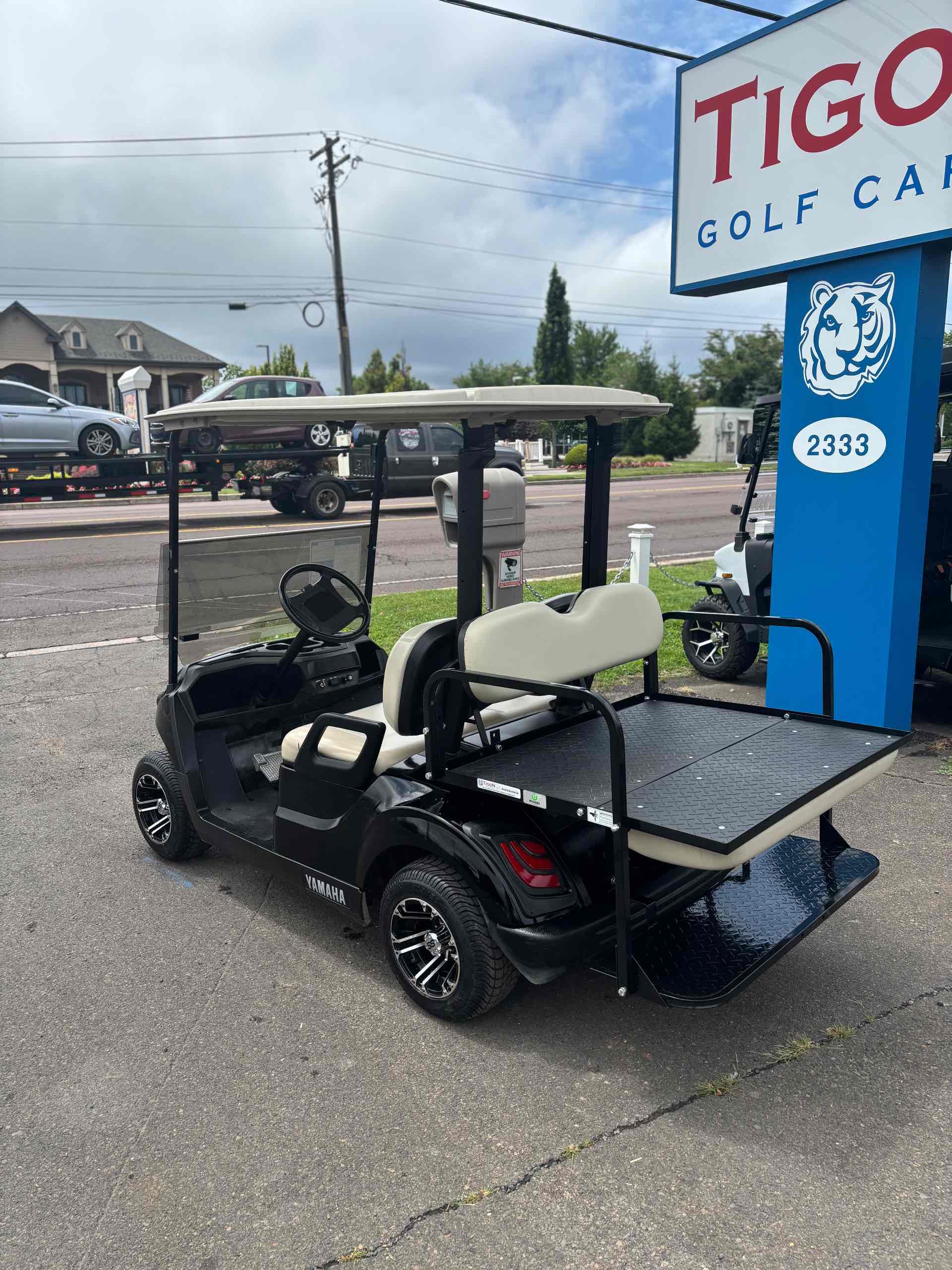 2017 Yamaha Drive 2 Black golf cart in Black — photo 3 of 4, Long Pond, PA
