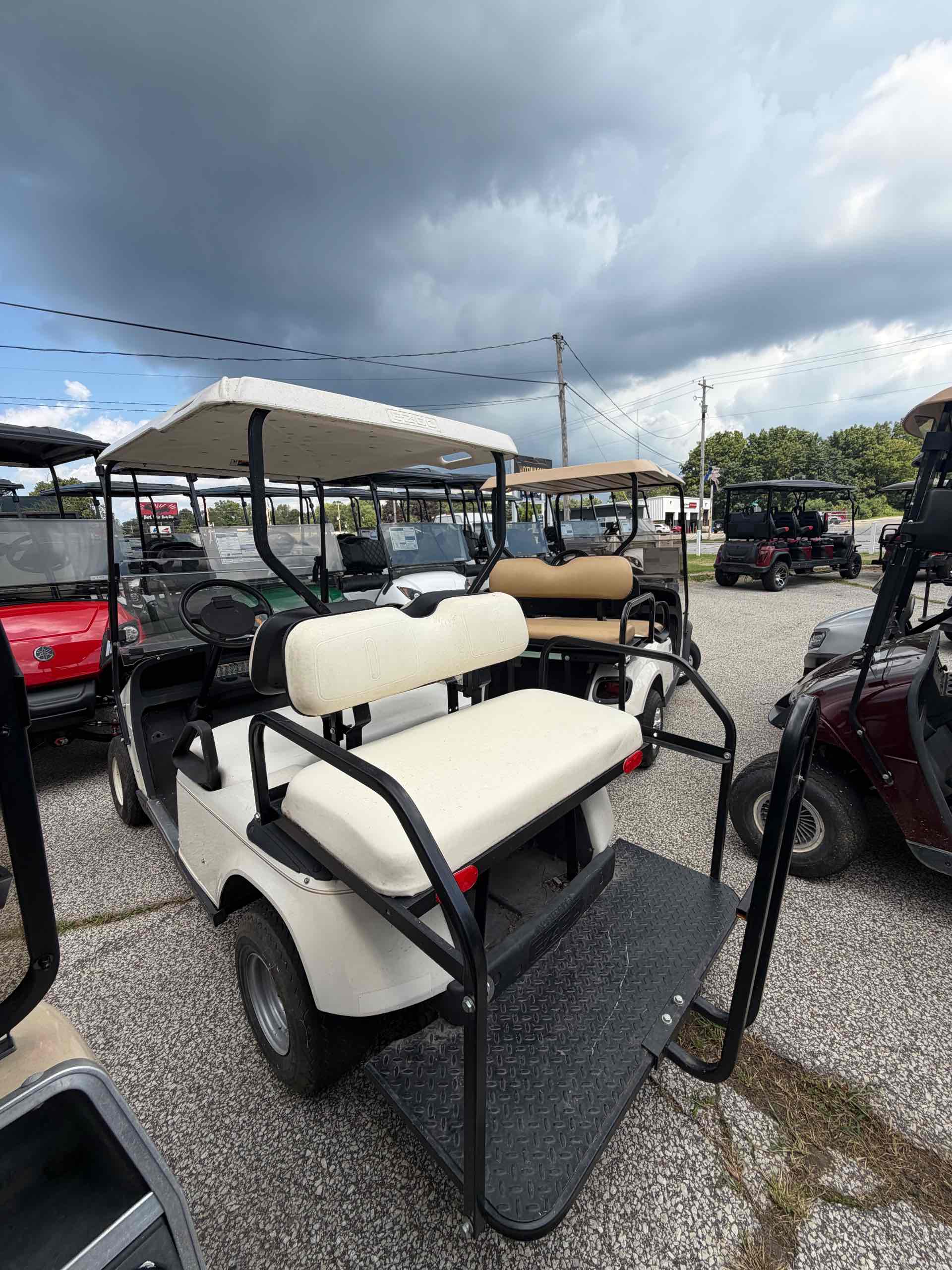 2004 EZGO TXT White image 2