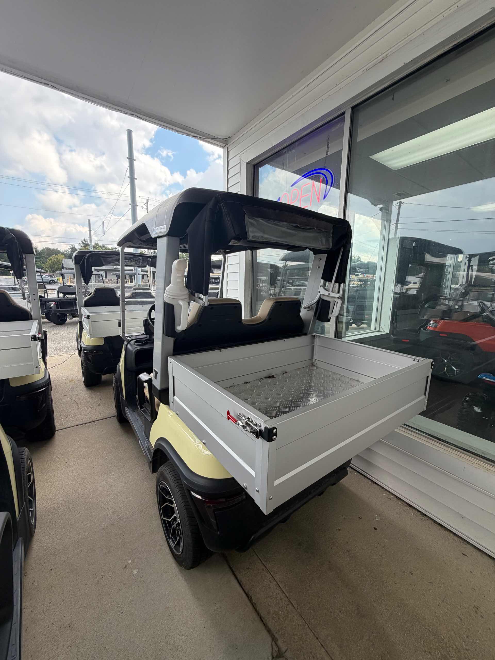 2025 Tara Spirit Plus Beige image 3