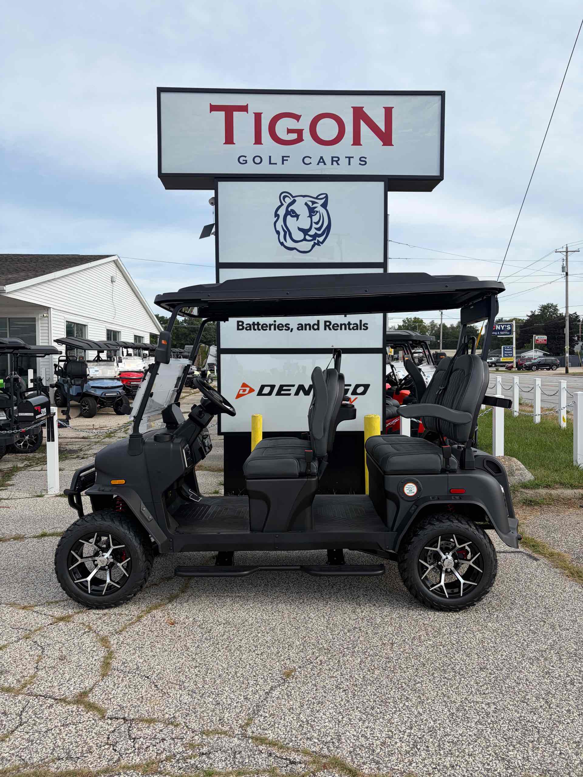 2026 Denago Rover XL Matte Black image 2