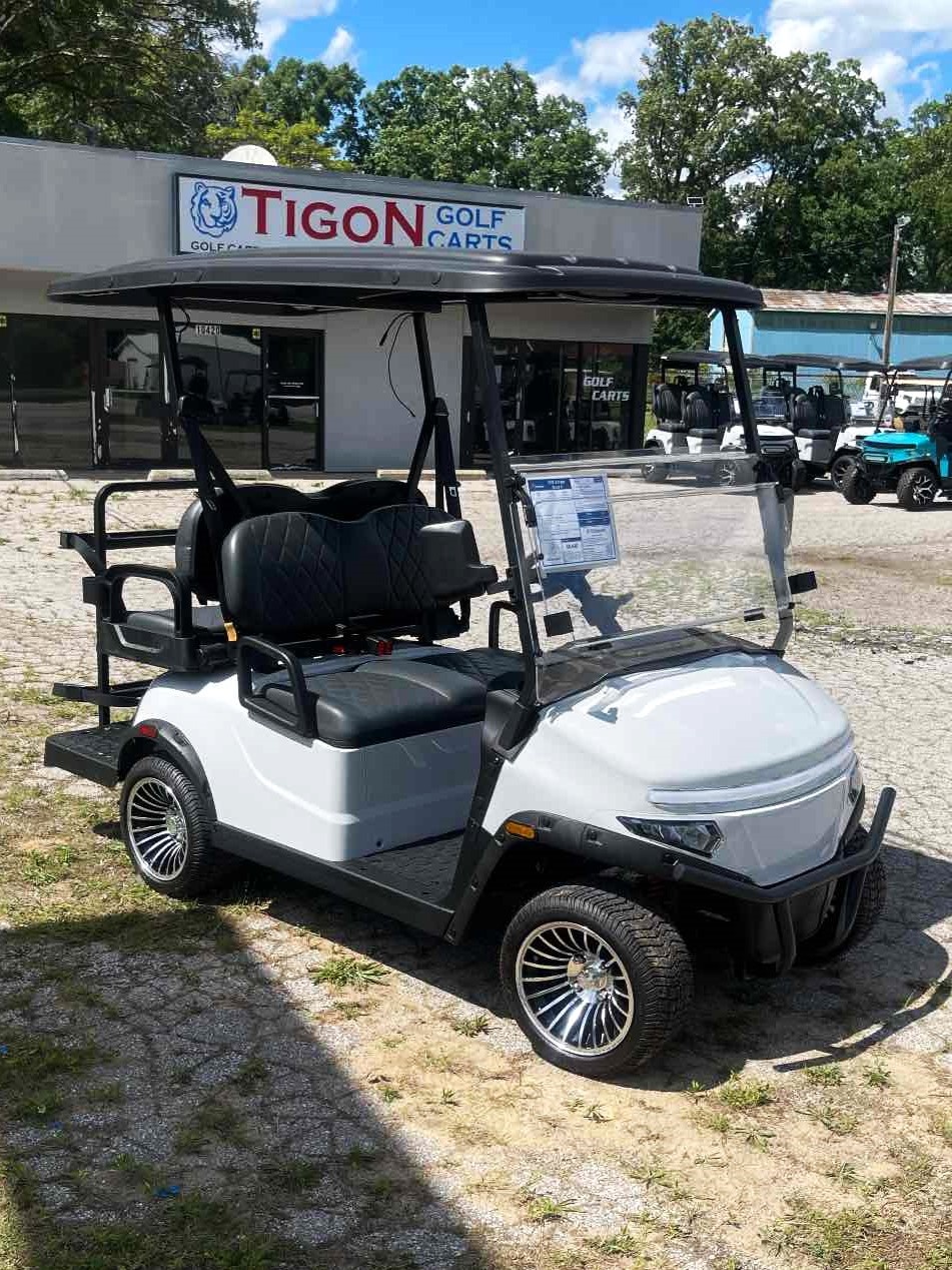 2026 Denago Scout 4 Golf Cart in White