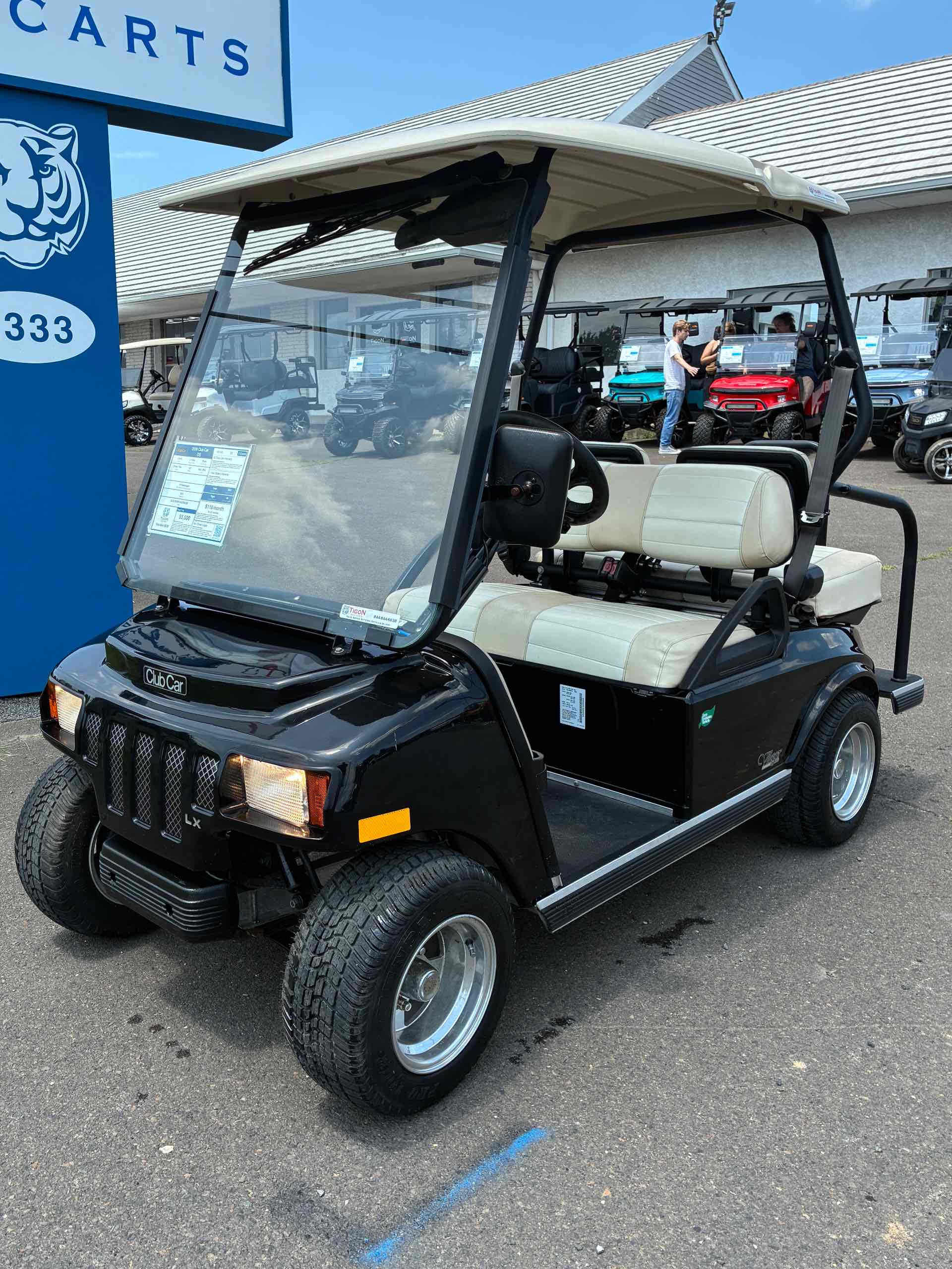 2010 Club Car DS Golf Cart in Black