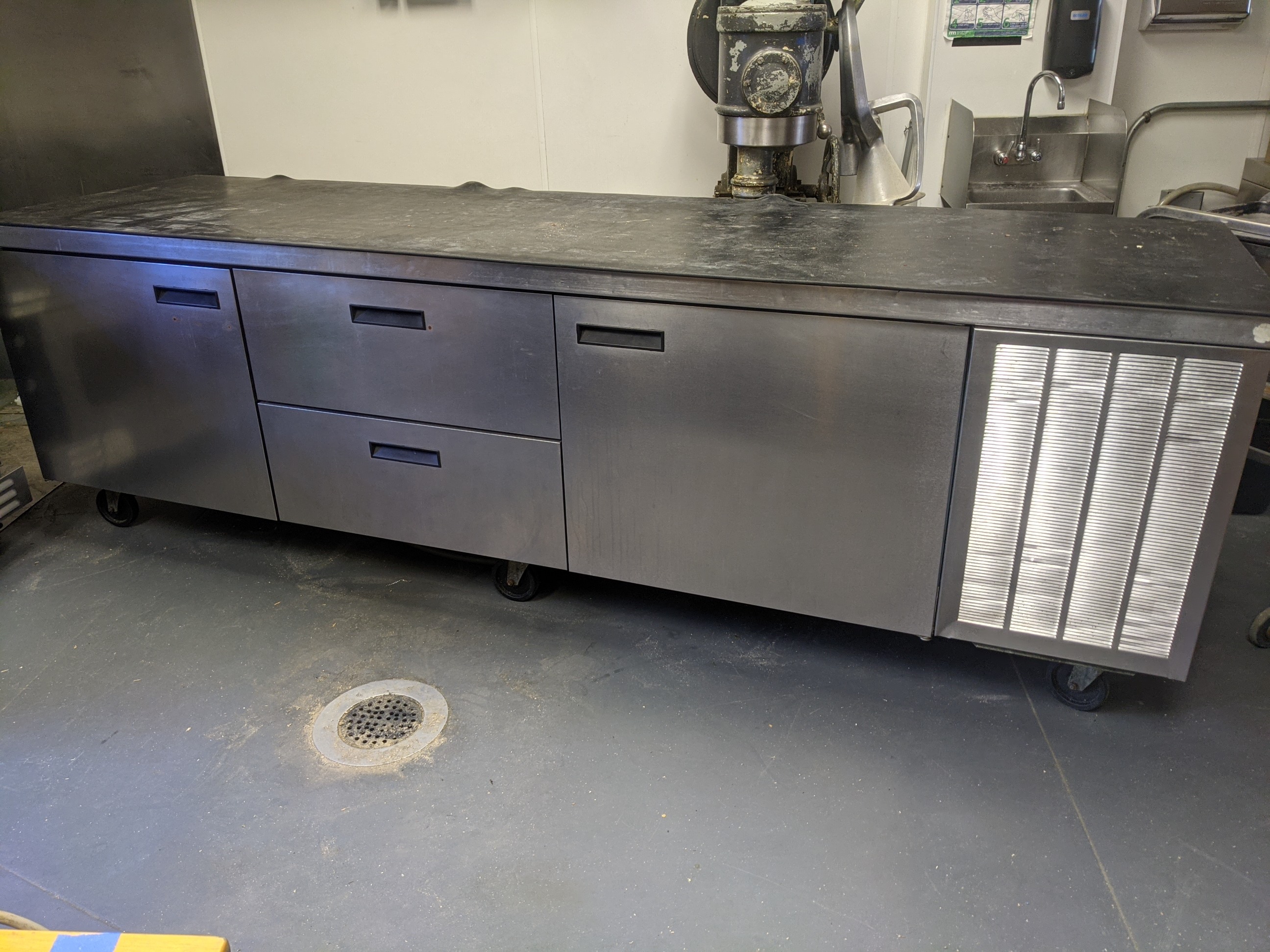 Grand Cafe Equipment Auction