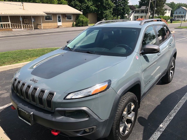 14 Jeep Cherokee Trailhawk- HRCCU