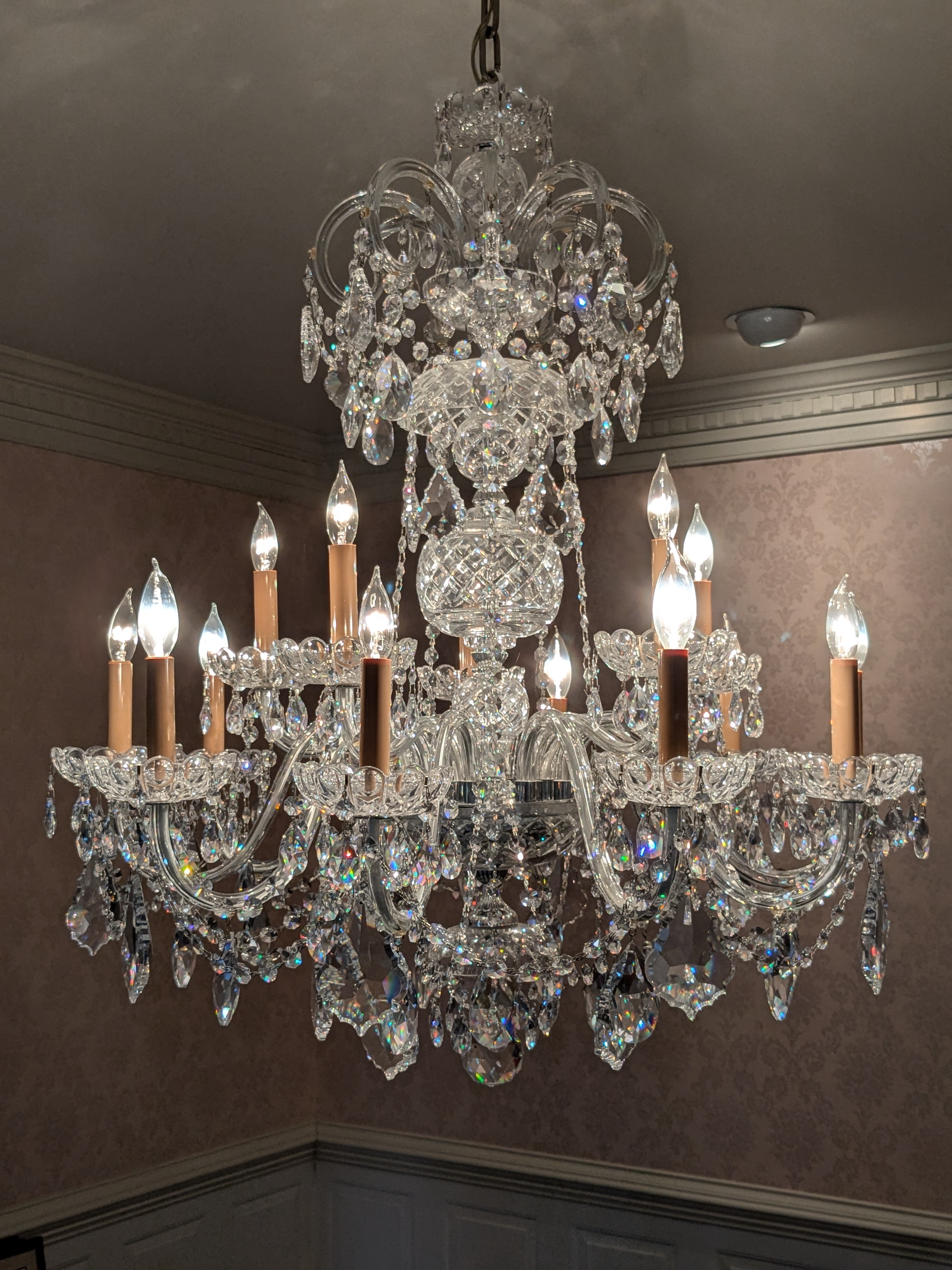 Fifteen-light two-tier cut crystal chandelier at the Barrington estate sale