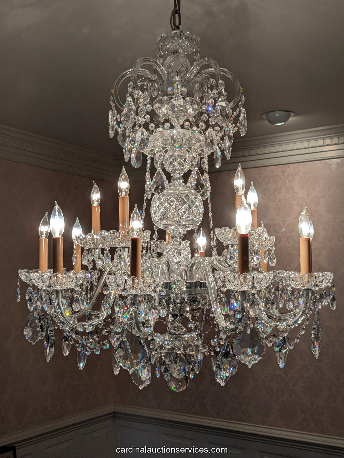 Fifteen-light two-tier cut crystal chandelier attributed to Waterford, Lot 125, Barrington estate sale, Short Pump, Henrico VA