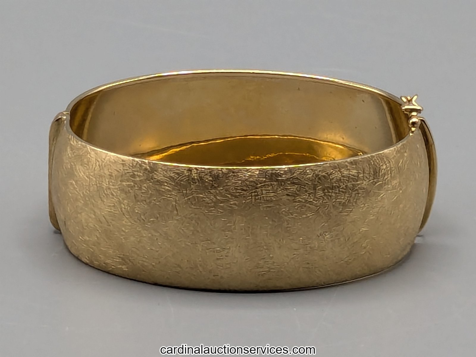14k Gold Hinged Bangle Bracelet, Italy, 29 Grams - Lot 104, gold and sterling auction, Richmond VA