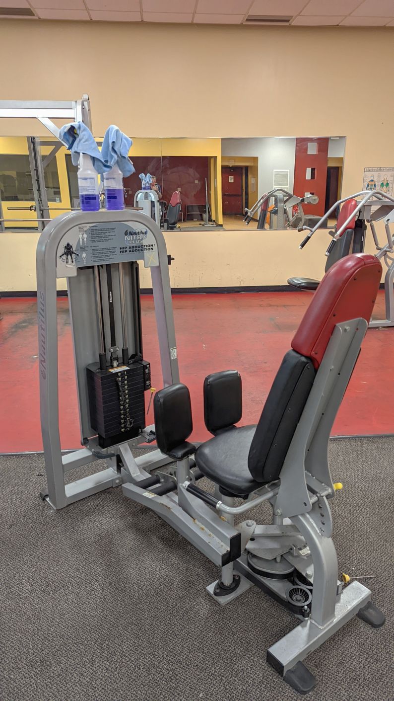 ORANGE COUNTY TAX COLLECTOR ASSORTED GYM EQUIPMENT!!! Gideon