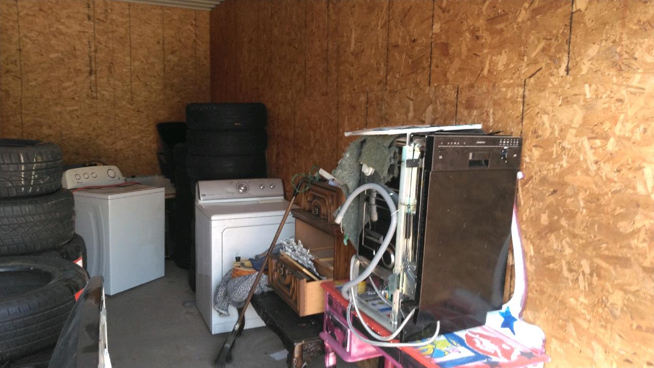 GAYLORD, MN 10' x 22' Storage Unit Selling to the Highest Bidder! NO