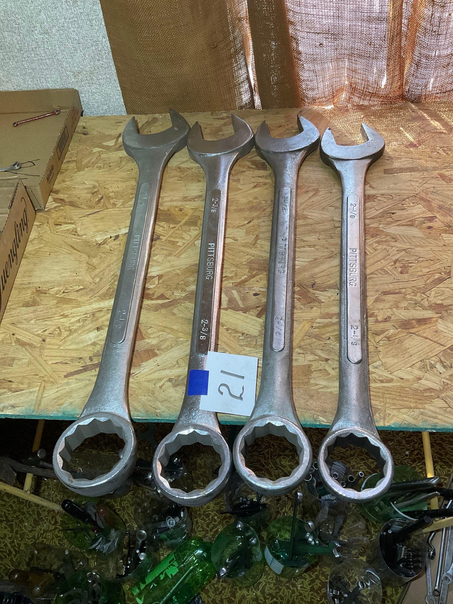 The Hendricks Machine & Welding Shop in Parsons Kansas w/700 lots of