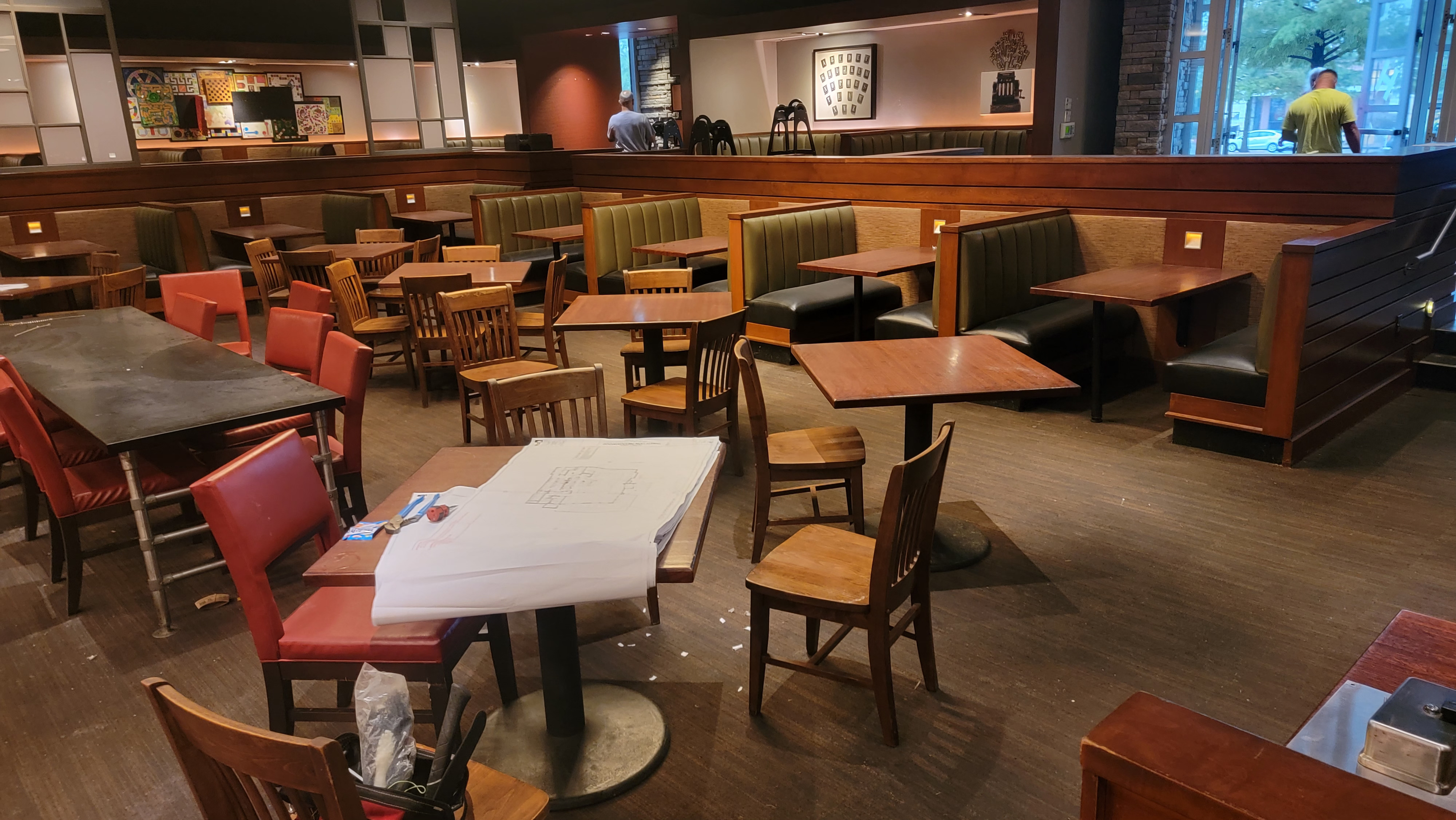 Very Nice! American Bistro & Grill, Scratch & Dents Restaurant Equipment & More Online Auction