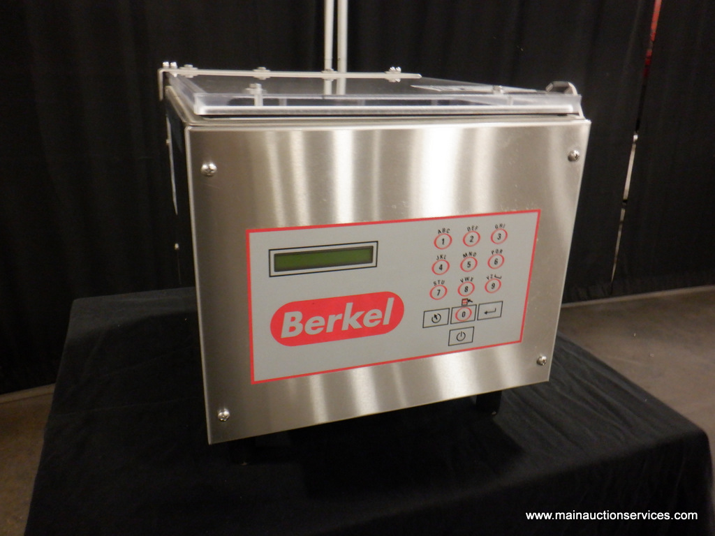 New Scratch & Dents Turbo Air, New Delfield, 2 Full Restaurant Italian