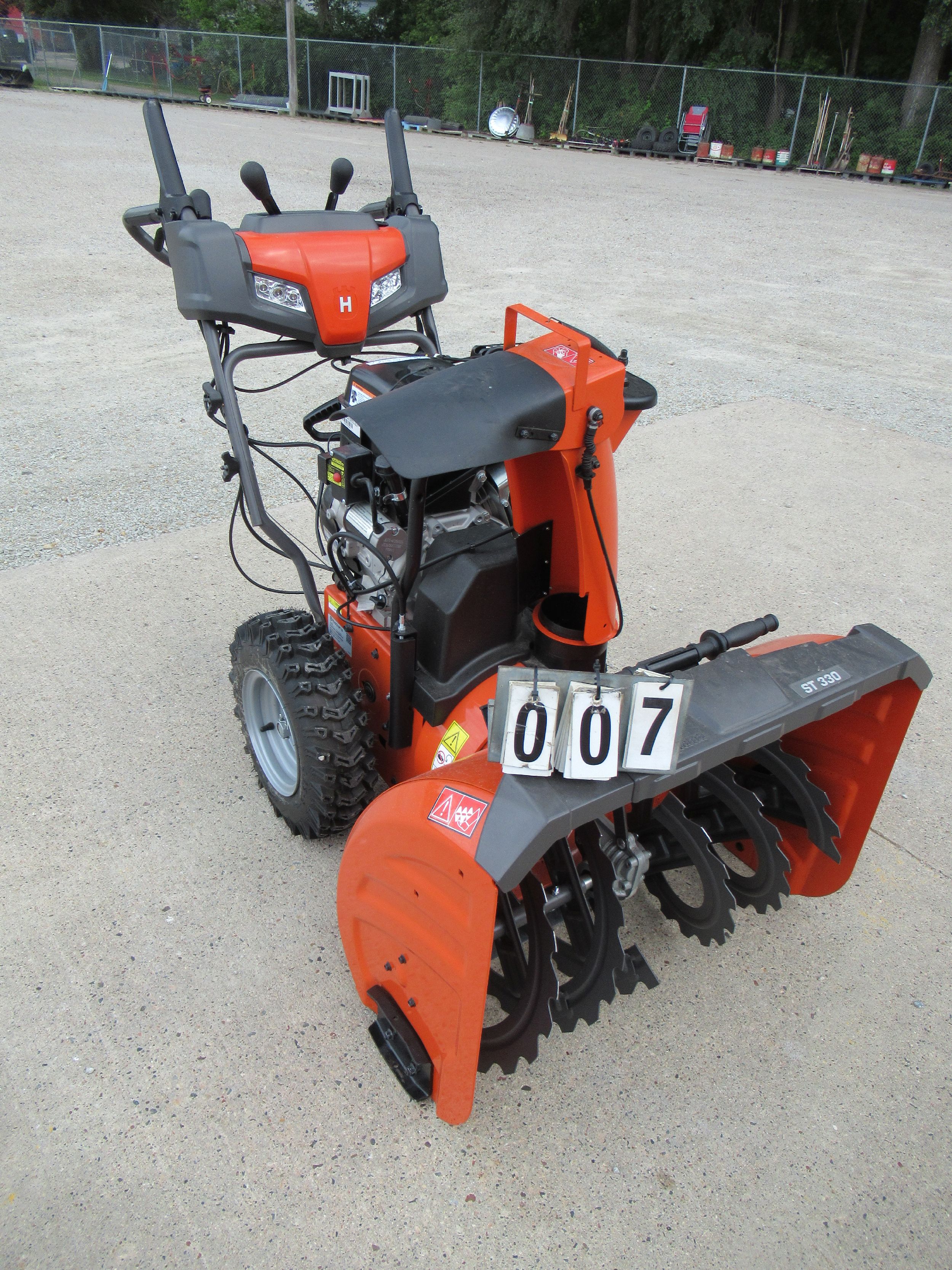 522 WAREHOUSE CONSIGNMENT AUCTION Otown Auctions, Inc.