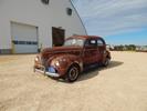 1940 Ford Deluxe 2 Door Sedan