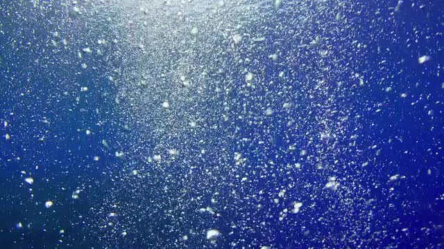 Air Bubbles in the Blue Water