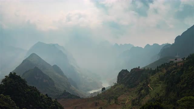 Ha Giang Valley, Vietnam, Timelapse  - Ha Giang Valley Midshot 