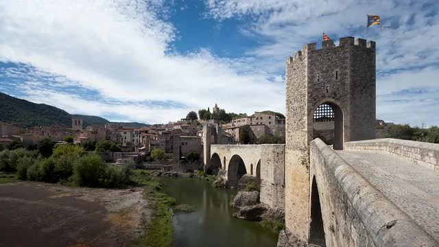 Besalú during the day