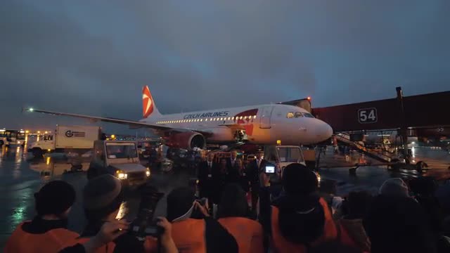 Reporters taking shots of Czech Airlines crew during spotting at Sheremetyevo
