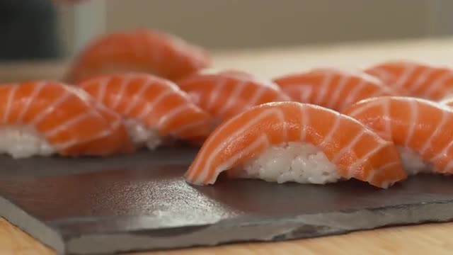 171127Sushi21.mov