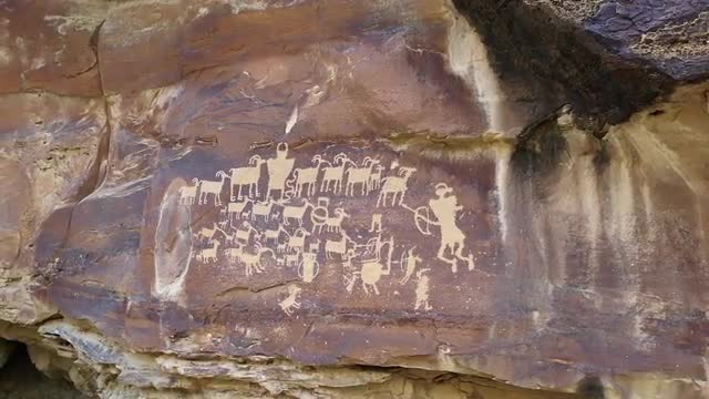 Petroglyphs in 9 Mile Canyon in Utah at the Great Hunt Panel