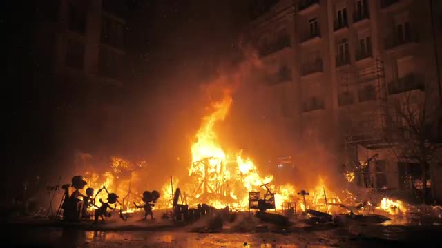 Final event La Crema on Fallas festival. Fire destroying the construction