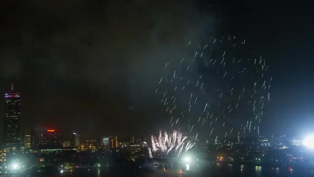 Boston 4th of July Fireworks 2014 (4K)