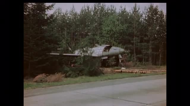 860287345 / End of War / Germany / 