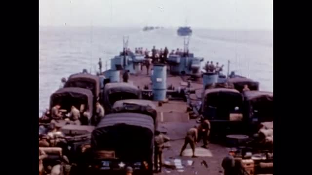 100202769 / D-Day / Supplies / 1944