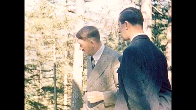 705889525 / Adolf Hitler / Obersalzberg / 1939