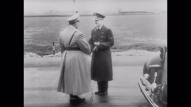 240276025 / Adolf Hitler / Troop Visit / Germany / 