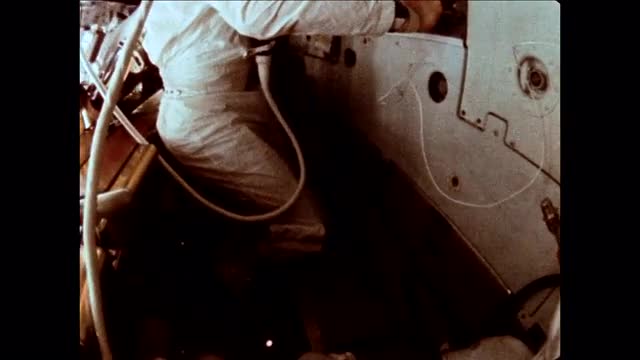 826332588 / Apollo 7 / Crew / 1968