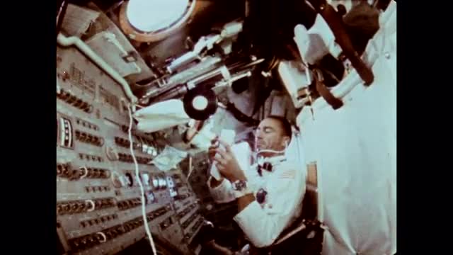 125744332 / Apollo 7 / Crew / 1968